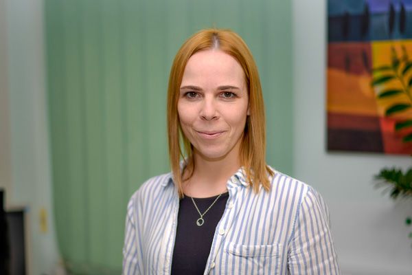 Suzana Trček | Komercijala