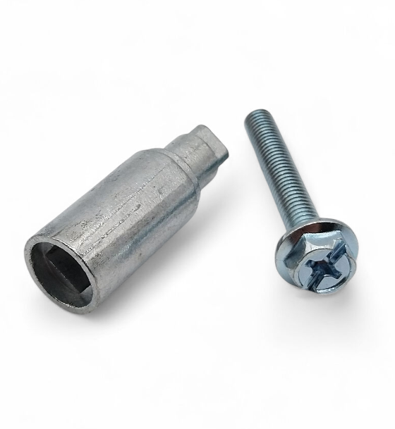 ADAPTER Z VIJAKOM L40